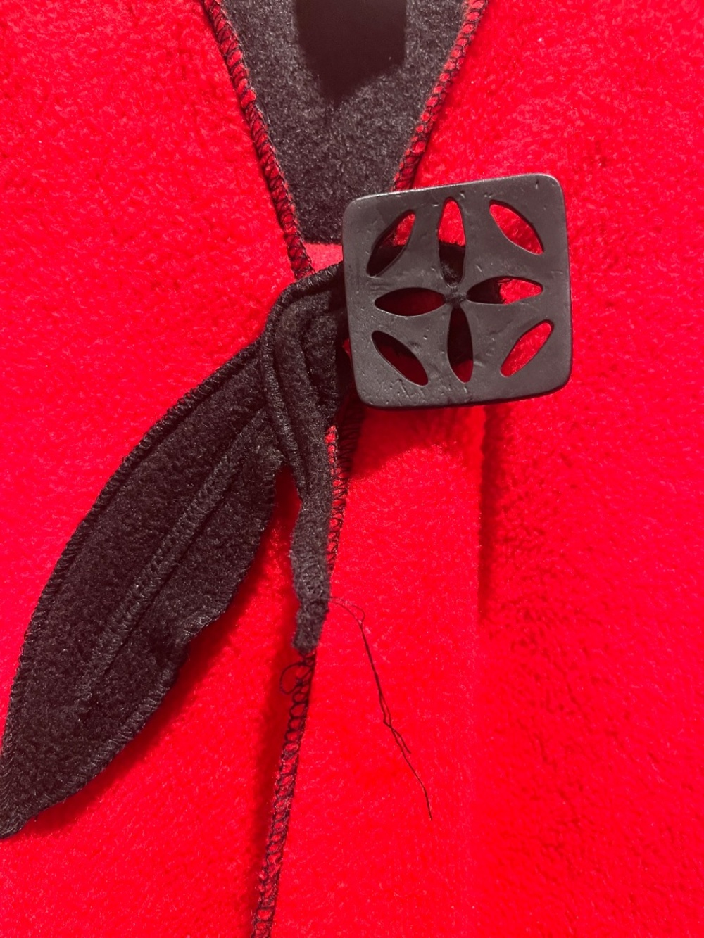 Red Vest - Picture 6 of 8